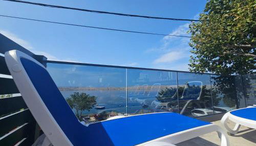 Beachfront House Ivana with Pool - renovated 2025 - Photo 3