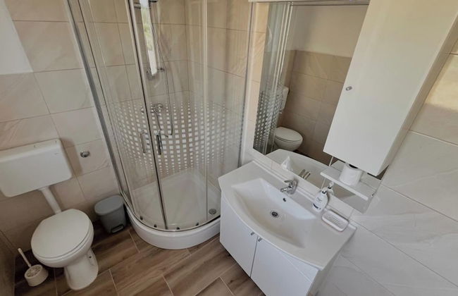 Holiday Home Mary with Pool - Photo 37