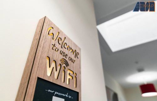 4 Bed Flat With Parking Sleeps 8 in Fife - Foto 38