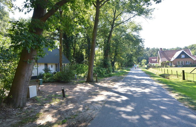 Holiday Home in Haaksbergen by Lake - Photo 18