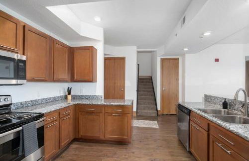 Extravagant 3 Level Penthouse at The Grand Castle - Foto 12