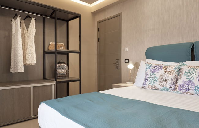 Koukounaria Hotel & Suites - Photo 7