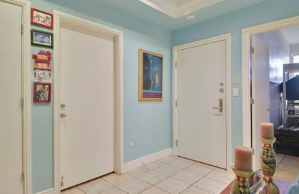 Trumans Hideaway by AvantStay Top Location w Patio BBQ Shared Pool Month Long Stays - Foto 16