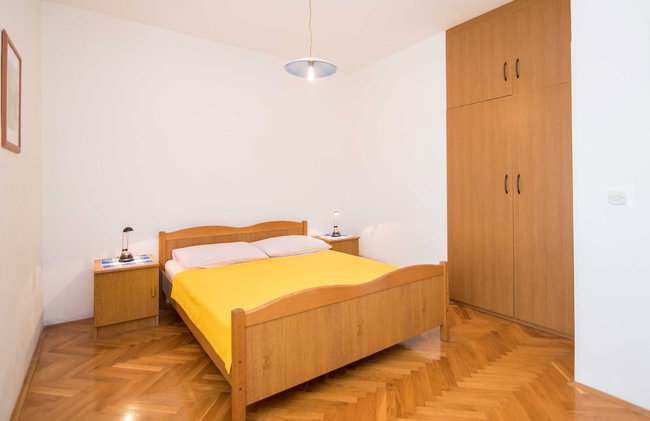 Comfortable Kastel Stafilic Apartment with Balcony - Two Bedroom Apartment with Balcony and Sea View - Foto 3