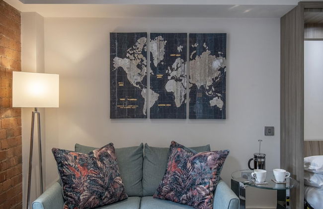 Chocolets - The Kitkat Suite - Photo 43