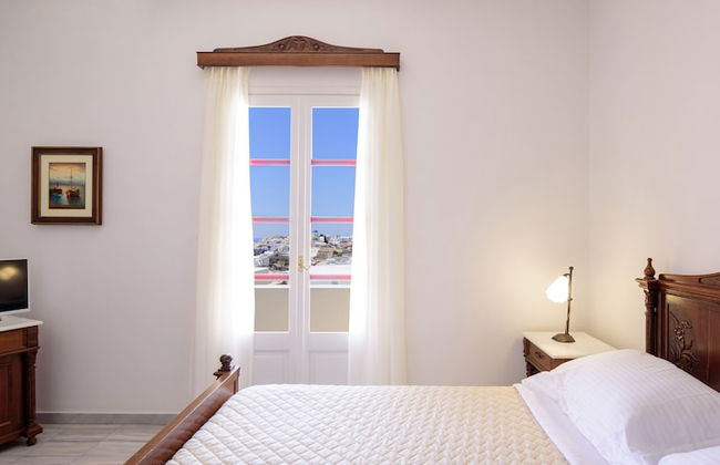 Nikos Villas Hotel in Oia Santorini - Photo 17