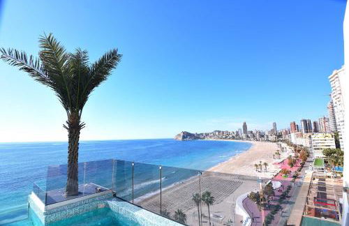 Apartamento de lujo en primera linea de playa - Foto 41