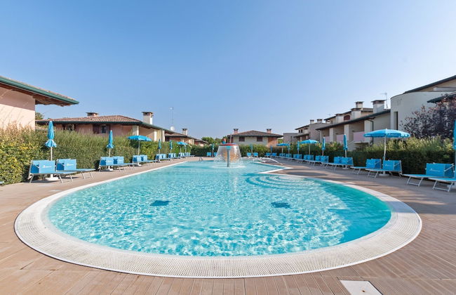 Apartment With Pool in Lido Delle Nazioni - Foto 1