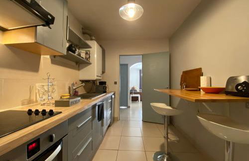 ToulonHost - Le Litardi - Superbe T2 - 2 pas des plages - Clim - Fibre - Foto 4