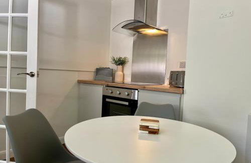 Luxury 2 Bedroom Norfolk Retreat-Private Hot Tub - Foto 10