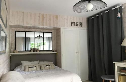 méridien situé proximité de la plage du men du - Foto 10