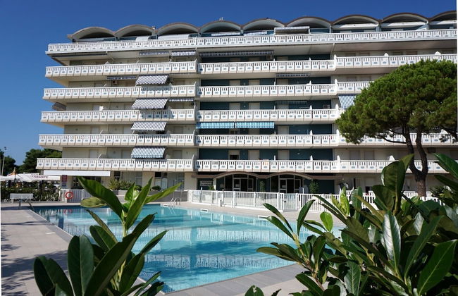 Perfect Located Residence Near the Beach With Pool - Foto 13