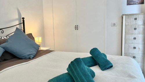 Relax Monís Incredible Ocean Views - Foto 5, towels, wardrobe