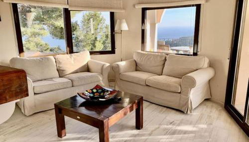 Exclusiva Villa, Piscina Privada y Vistas al Mar - Foto 5