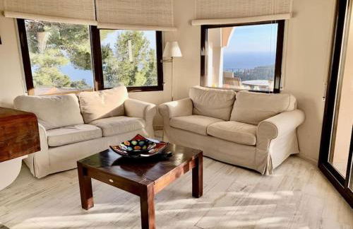 Exclusiva Villa, Piscina Privada y Vistas al Mar - Foto 5