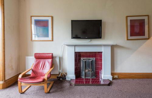 3 bed overlooking meadows park - Foto 9