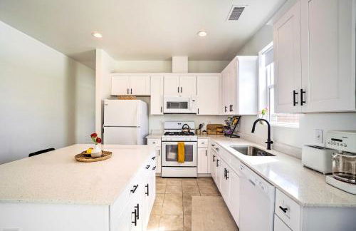 Flagstaff-Area Family Home with Hot Tub and Patio - Foto 10