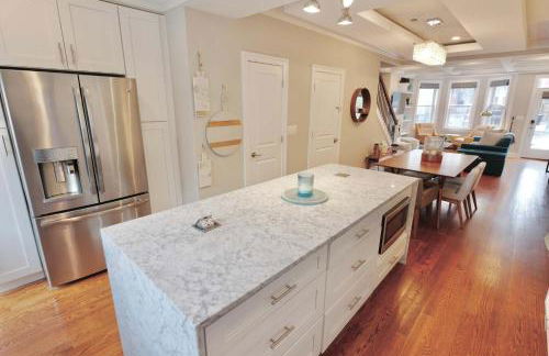 Stroll to The Hip Strip From Shaw Basement Suite - Foto 11