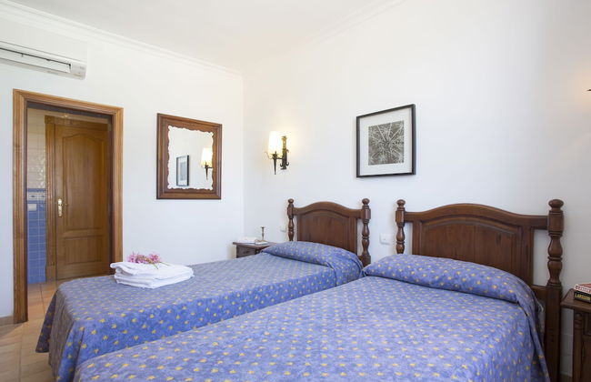 Puerto Pollensa Villas and Apartments - Foto 47