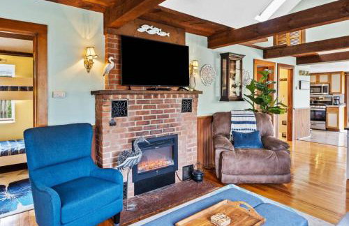 A Wave from it All: Swift's Beach Wareham - Foto 16