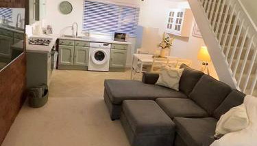 The Garden Annexe, walk to Derriford and close to Dartmoor with Parking - Foto 4