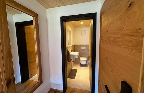 DAS BISCHOF - 5 exklusive Ferienwohnungen und 1 Doppelzimmer - 4x mit privater Zirben Sauna - Semmelservice & Hindelang PLUS - Foto 67