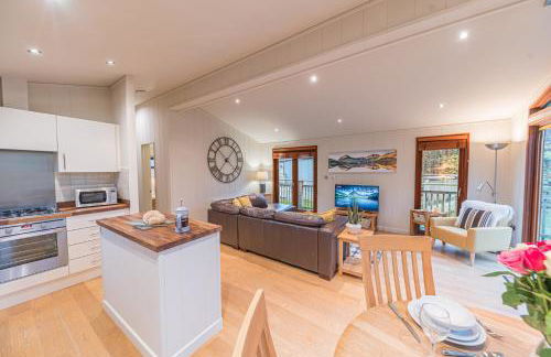 Family friendly, lovely Lakeland lodge with private parking and a patio - Foto 3