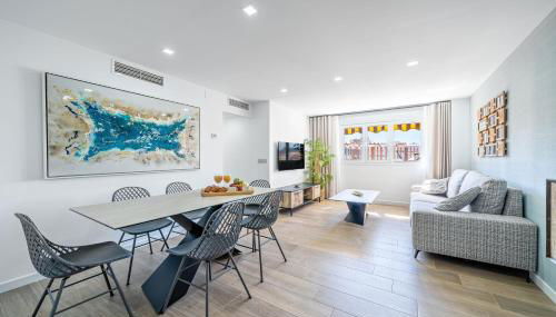 SUNSET MALAGA - Luxurious & Parking Apartment - Foto 2