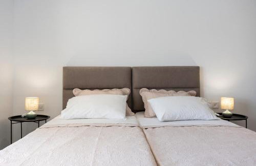 Rosemary Rhodes Villa - Photo 53