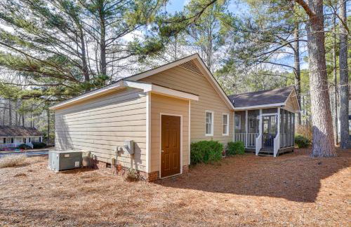 Petals and Pillows Getaway 1 Mi to Dtwn Wendell! - Foto 20