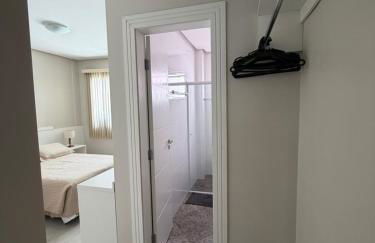 4 ILHAS, 2 SUITES, 2 GARAGENS - Photo 9