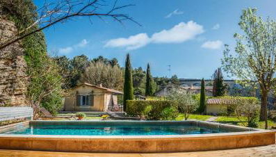 A jewel by the river! - Foto 1, Garden