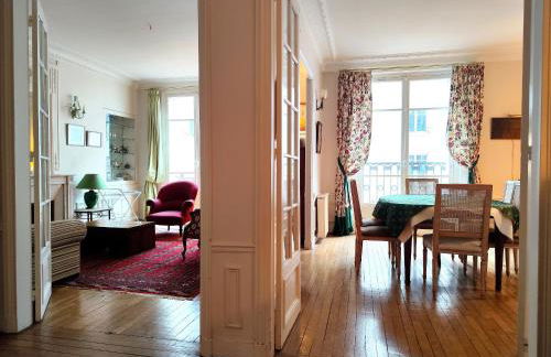 Peaceful 15th Paris Apartment with Metro Access - Foto 4