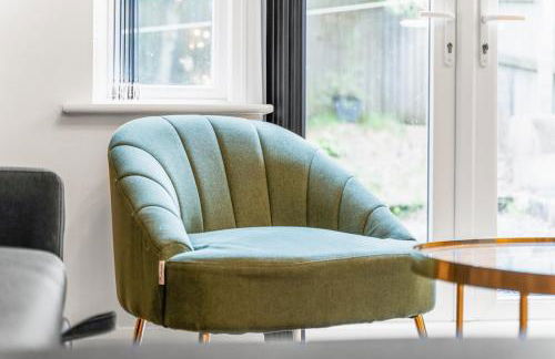 Spacious 3-Bed Home, Parking, Garden, Sleeps 7 - Foto 28