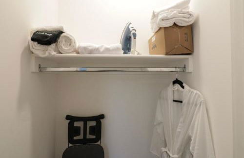 Unit 9 Luxe 2 Bedroom Penthouse Sleeps 6 - Foto 32