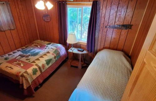 Lakeside 2 Bedroom Wolf's Den Cabin On Kab - Foto 6