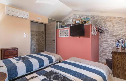 Gorgeous Home In Nedescina With Sauna - Foto 71