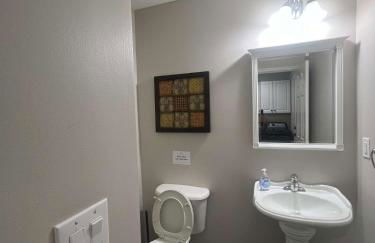 The Columbia Crash Pad Near Bases, USC, Shops - Foto 37