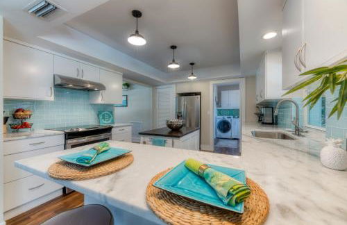 Paradise Pool Villa! Minutes to Beaches & Downtown - Foto 19