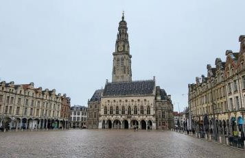 Entre les places, spacieux, calme, idéalement situé parking gratuit - Foto 21