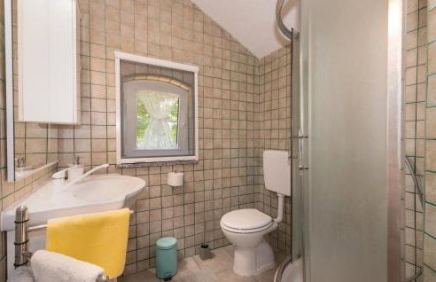 Amazing Home In Ostrobradic - Foto 33