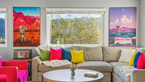 Neon Moon An Elevated Experience w Pool and Spa - Foto 5