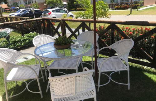 Muro Alto Condomínio Clube - FLAT TÉRREO - Foto 27