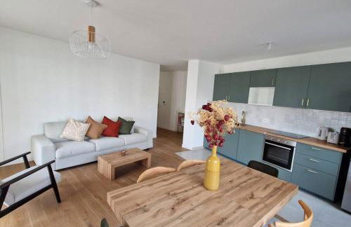 Chic & Spacious 3-Bedroom with balcony - Foto 10