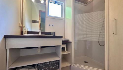 Chalet de 4 pers - Lac de Miel à 500m - Beynat - Parking Piscine - Foto 5