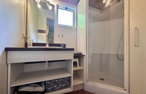 Chalet de 4 pers - Lac de Miel à 500m - Beynat - Parking Piscine - Foto 5