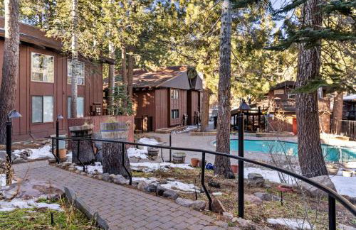 2BR Overlooks Shared Pool Near Gondola & Village - Foto 34