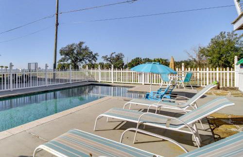 Walk to Beach Stunning Gulfport Getaway - Foto 39