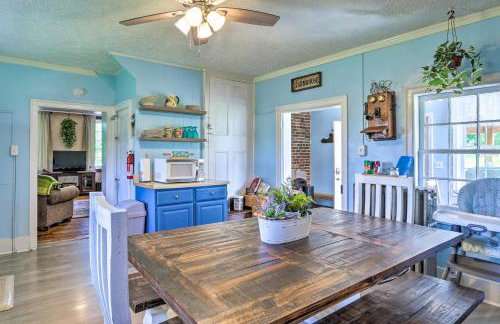 Historic Hammond House with Wine Country View! - Foto 6