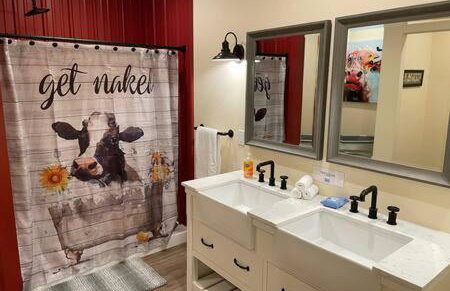 Crazy Cow Private HOT TUB BBQ Sleeps 2 - Foto 11